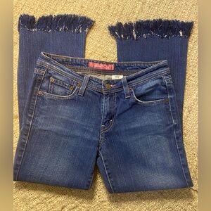 Levi's Dark Blue Cropped Jeans with Frayed Hem